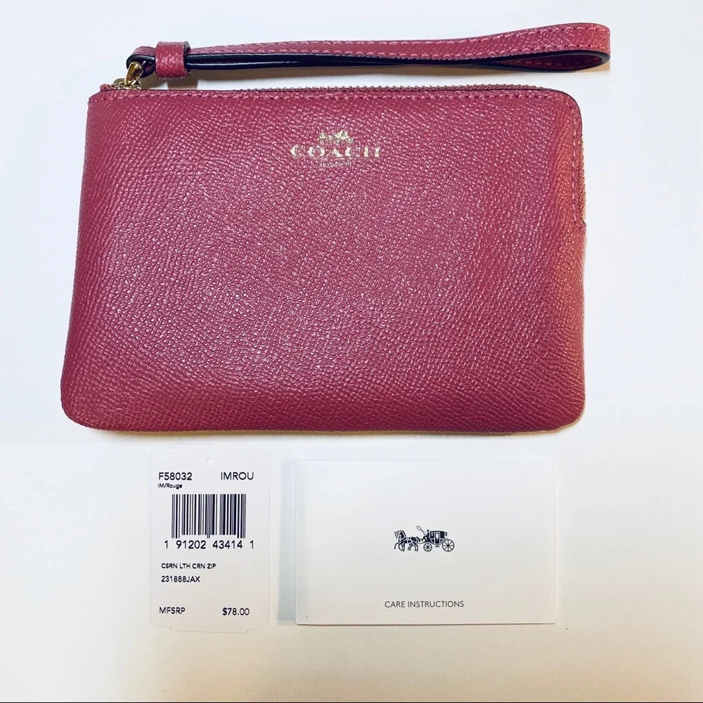 COACH Wristlet Pink NWT - Picture 2 of 10